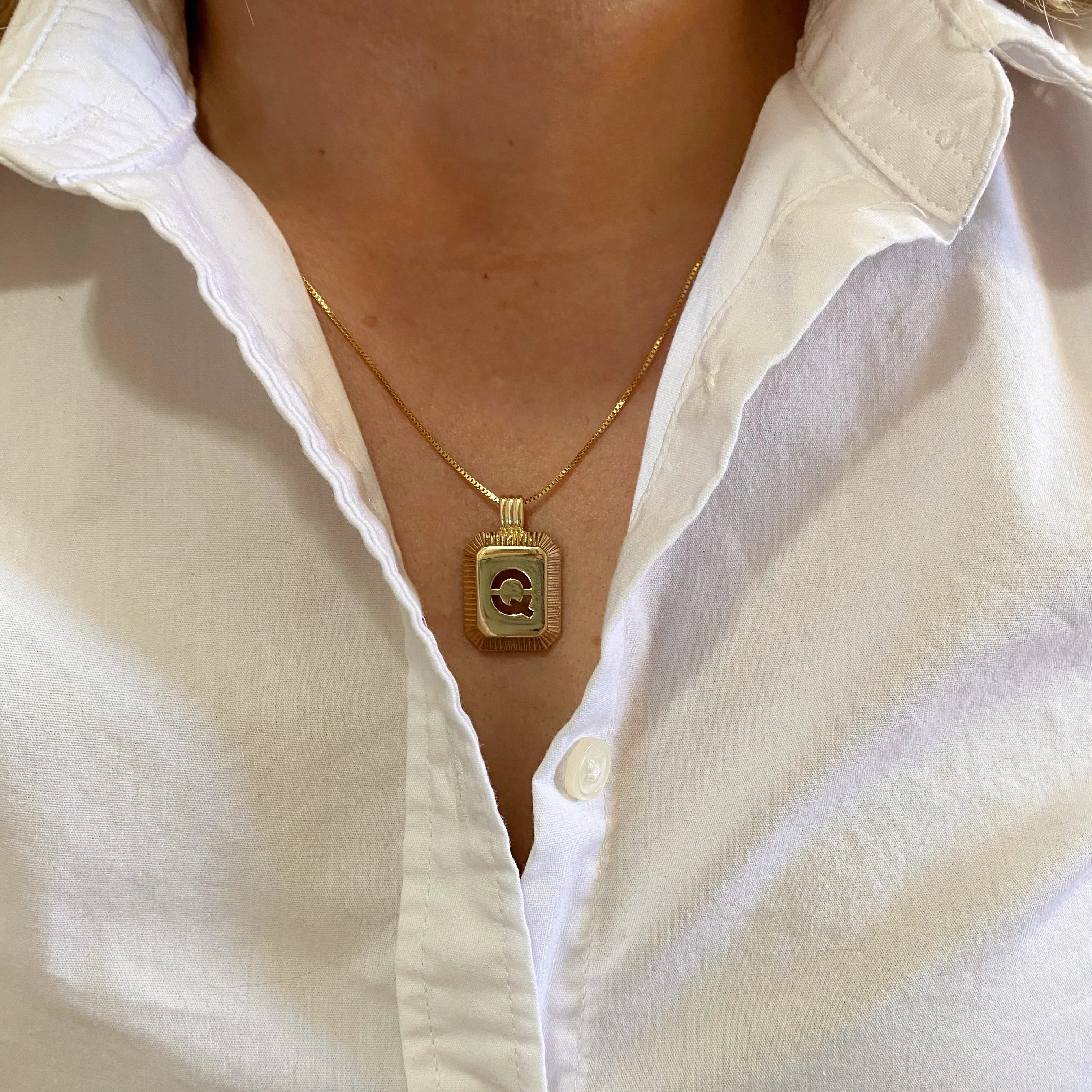 18k Gold Filled Initial Plate Pendant Letter Q