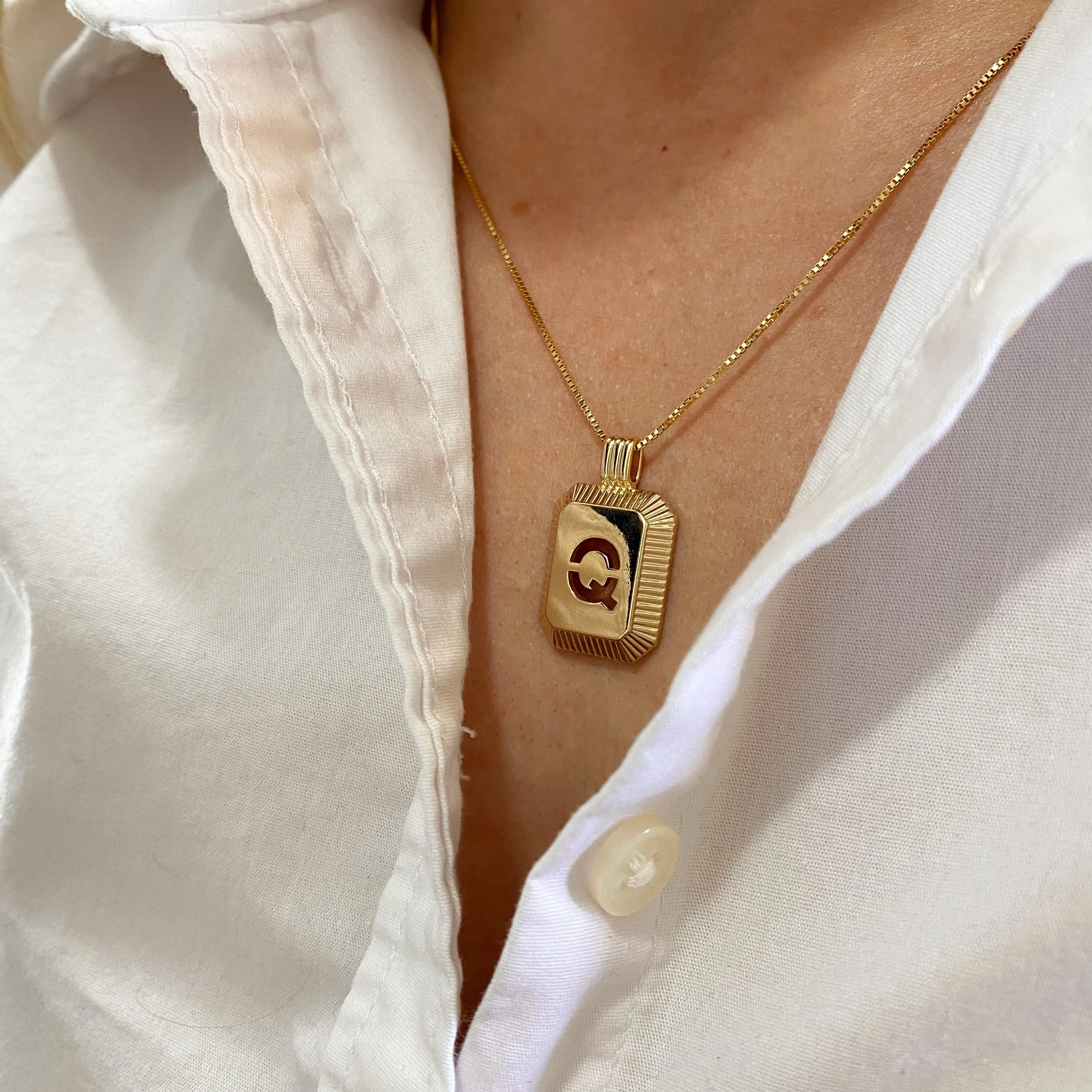 18k Gold Filled Initial Plate Pendant Letter Q