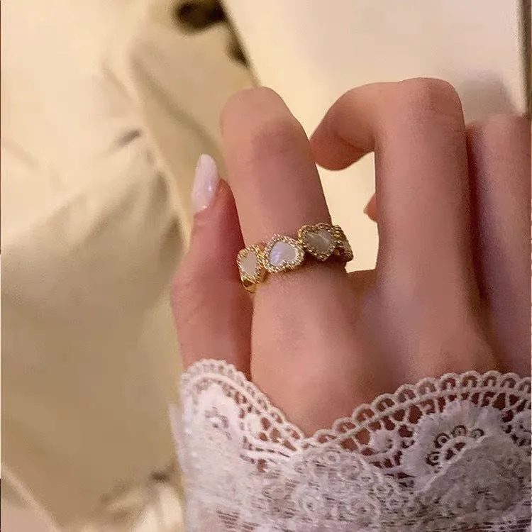 Fashion Diamond Heart-Shaped Ring