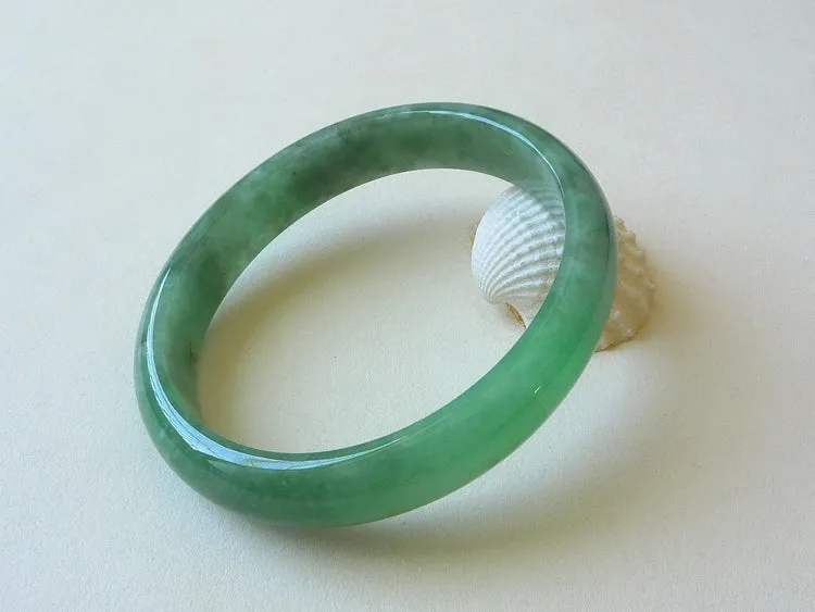 Natural Jade Bangle Jadeite Bangle Internal Diameter 53.7x47.5mm BER158