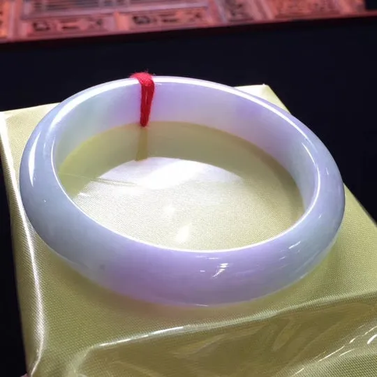 Natural Jade Bangle Jadeite Bangle Internal Diameter 55mm BER865
