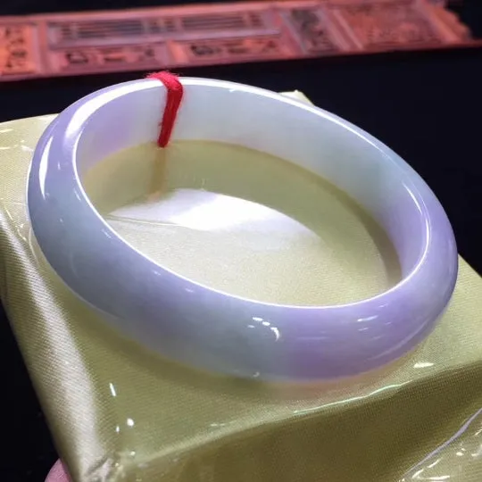 Natural Jade Bangle Jadeite Bangle Internal Diameter 55mm BER865