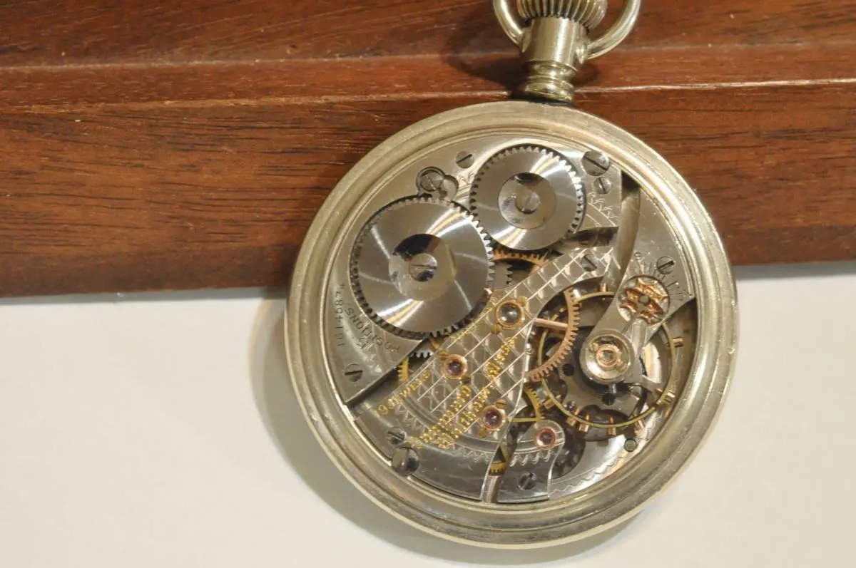[Skeleton specifications] Waltham railroad pocket watch Vanguard diamond receiving stone pocket watch antique manual winding mechanical 1907